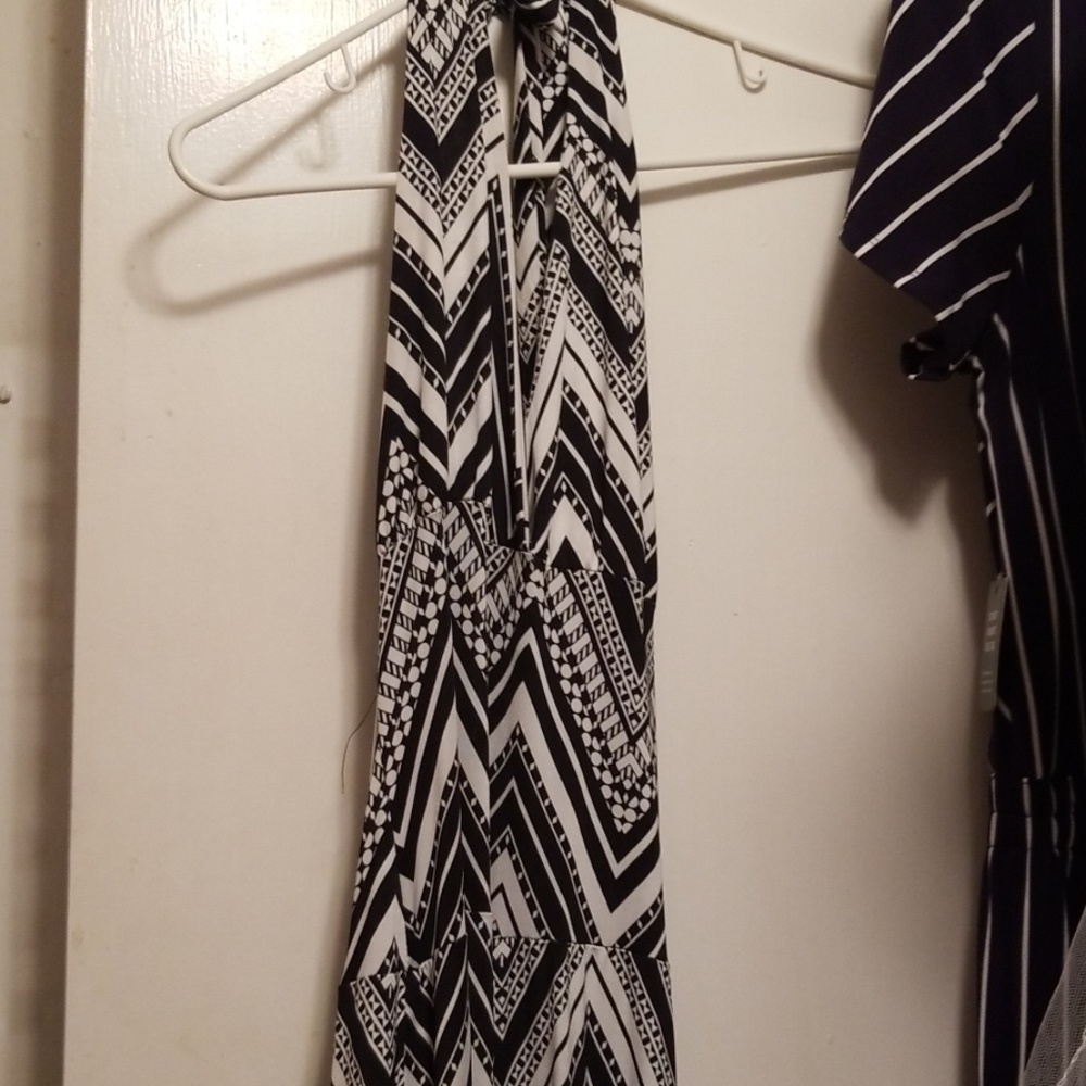 Jumpsuit - Picture 2 of 4